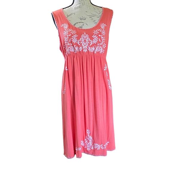 Chelsea & Theodore Pink Mini Dress with White Embroidery - Picture 9 of 9